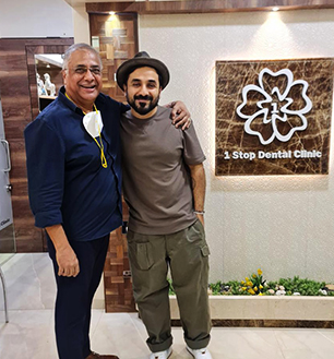 Vir Das at 1 Stop Dental Clinic in Bandra